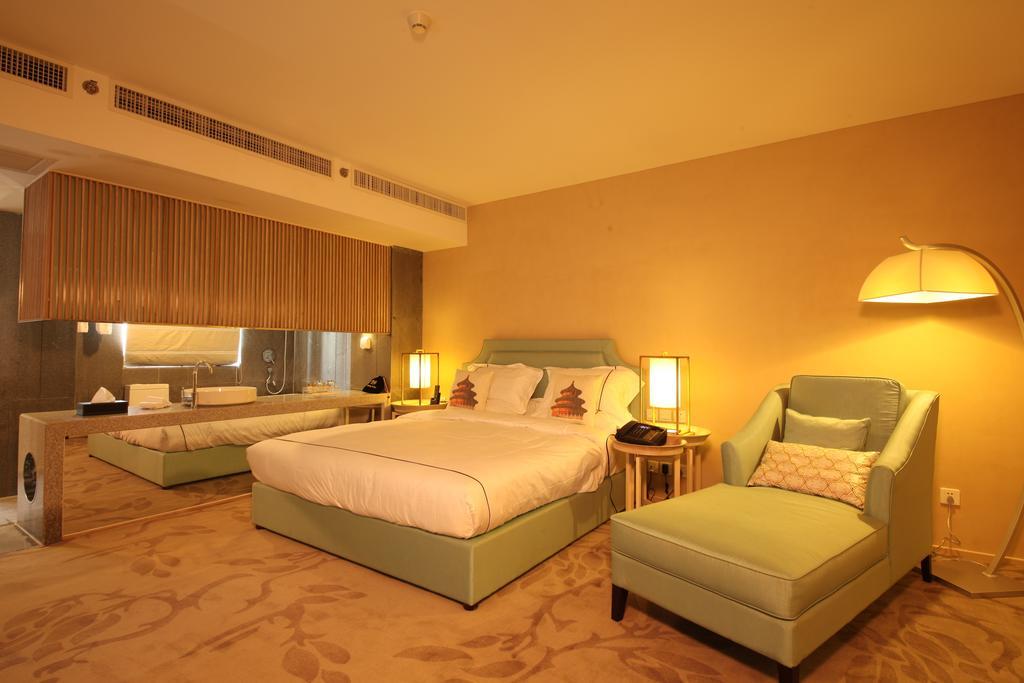 Beijing Springs Valley Hotel Exterior photo