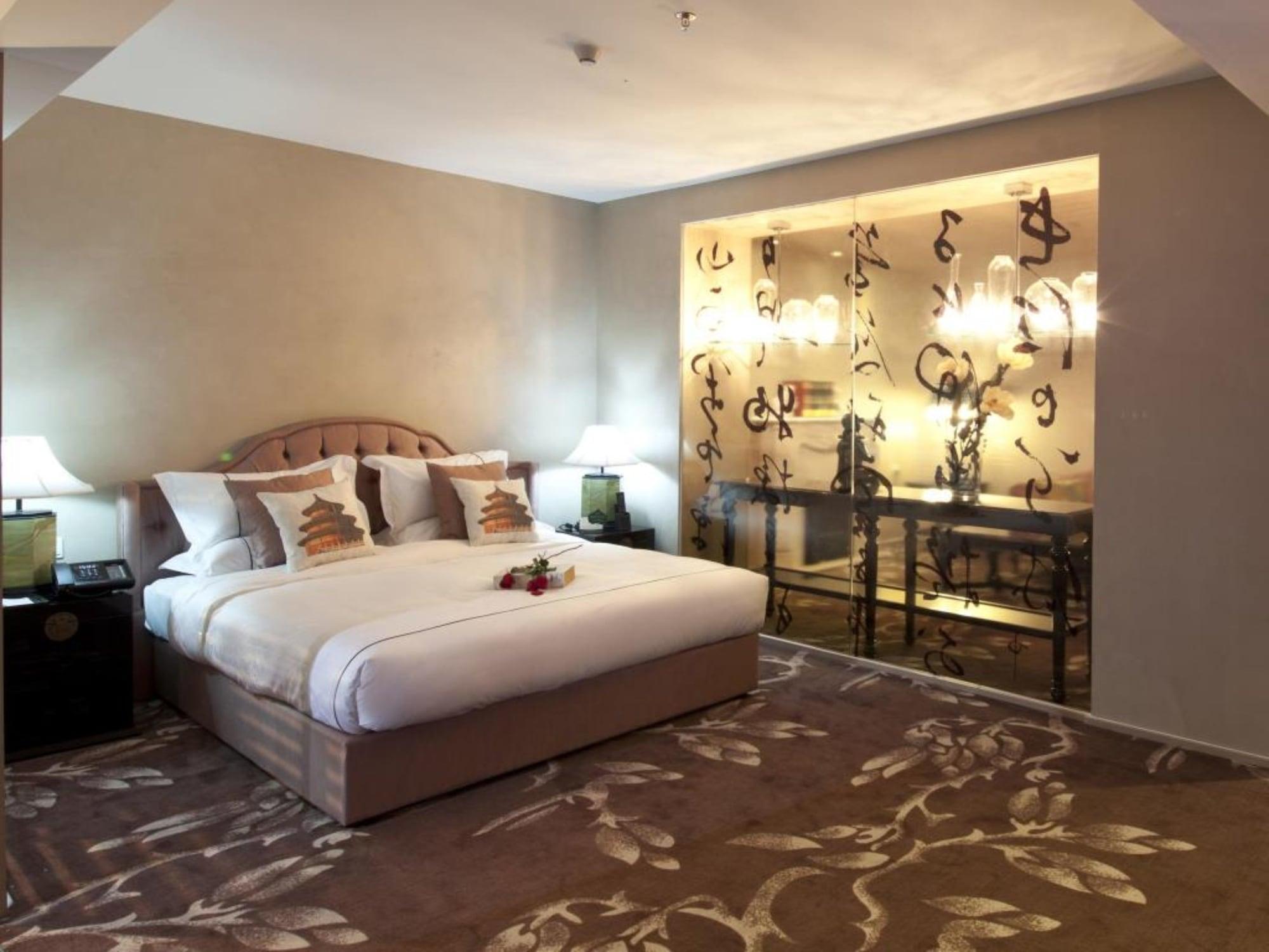 Beijing Springs Valley Hotel Exterior photo