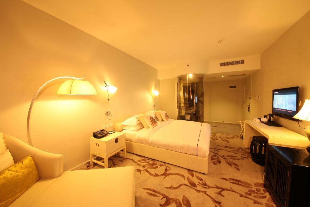 Beijing Springs Valley Hotel Exterior photo